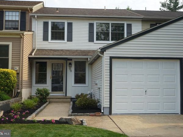 96 FARNWOOD ROAD, MOUNT LAUREL, NJ 08054