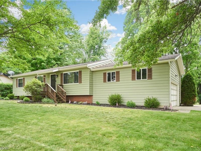 2808 Lynne Road, Akron, OH 44312 Photo 2