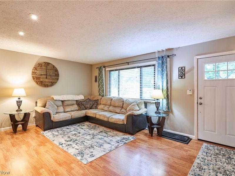 2808 Lynne Road, Akron, OH 44312 Photo 4