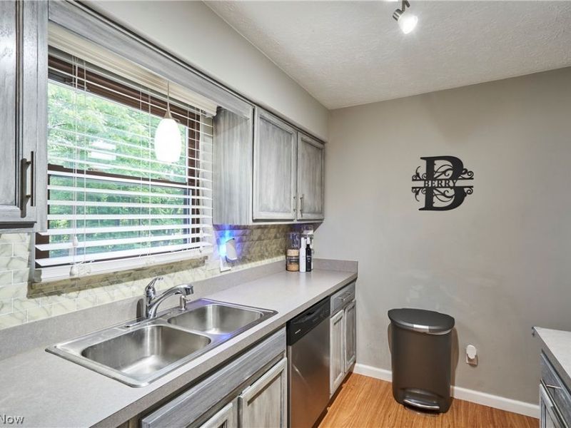 2808 Lynne Road, Akron, OH 44312 Photo 8