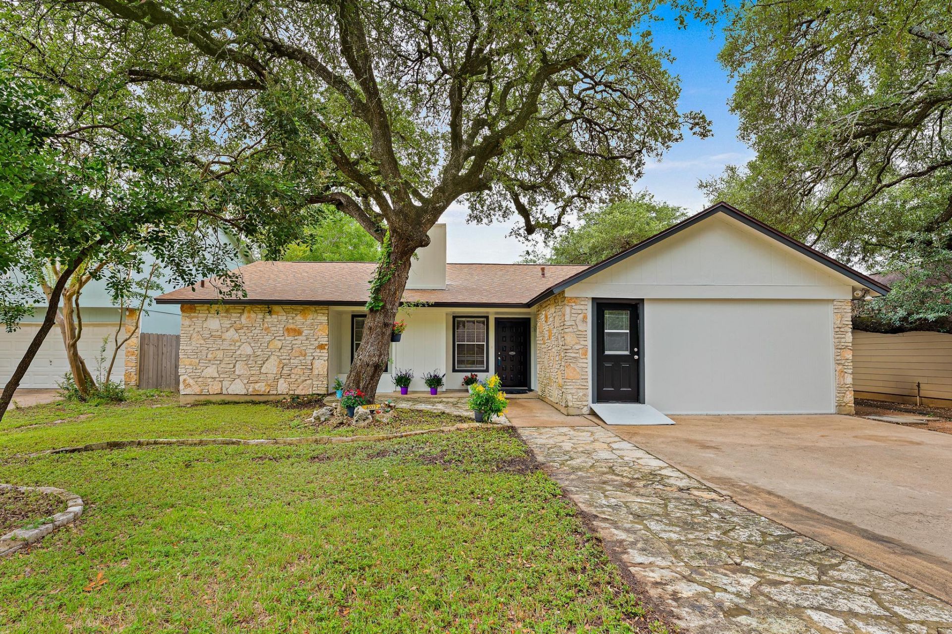 8022 Scotland Yard, Austin, TX 78759 Main Photo