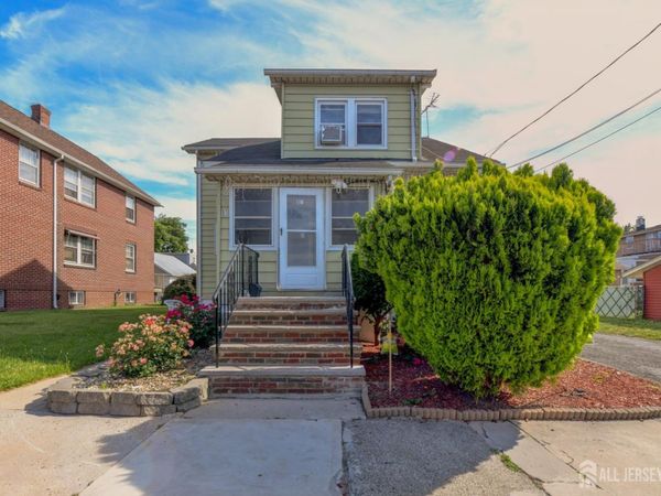 51 Jeanette Street , Carteret, NJ 07008