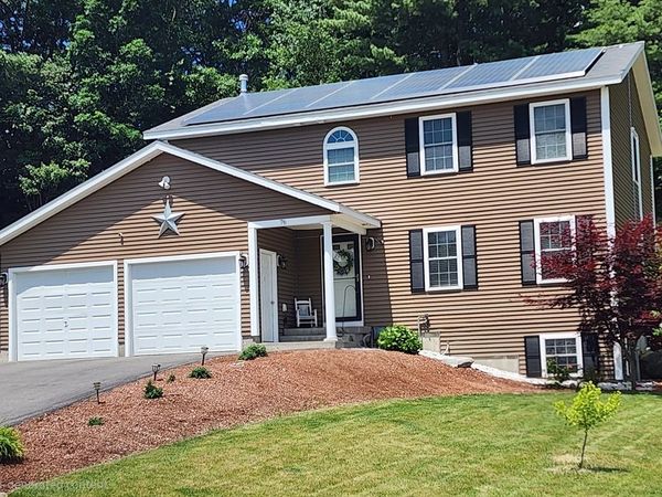 76 Brierwood Drive, Fitchburg, MA 01420