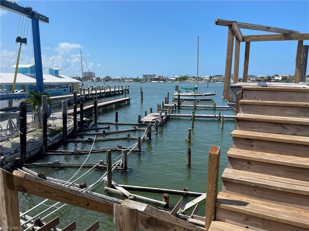 1138 Main St , Fort Myers Beach, FL 33931 Photo