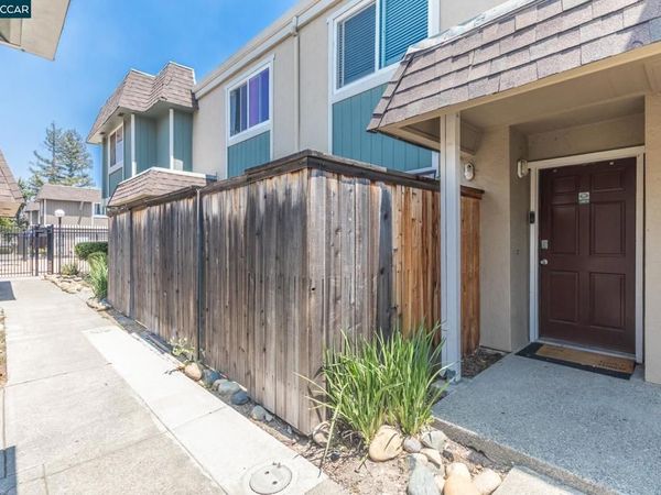 1366 Callen St, Unit B, Vacaville, CA 95688