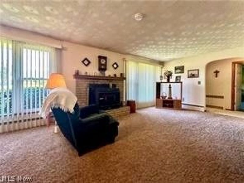 2308 Bears Den Road, Youngstown, OH 44511 Photo 4