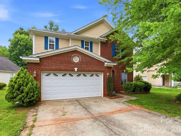 14021 Pinyon Pine Lane, Charlotte, NC 28215