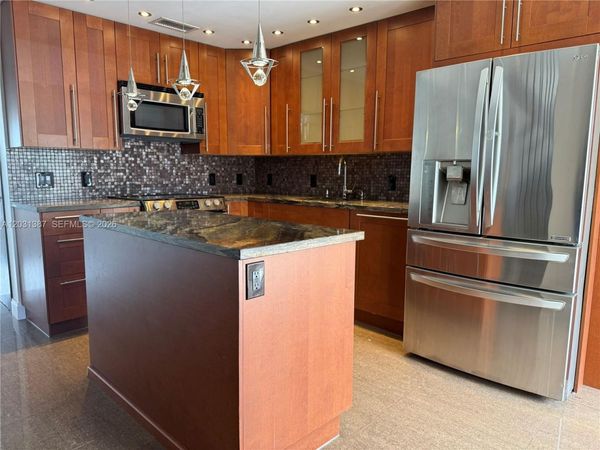 19220 NE 25th Ave , Unit 272B, Miami, FL 33180