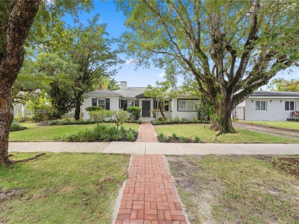 440 SW 29th Rd , Miami, FL 33129