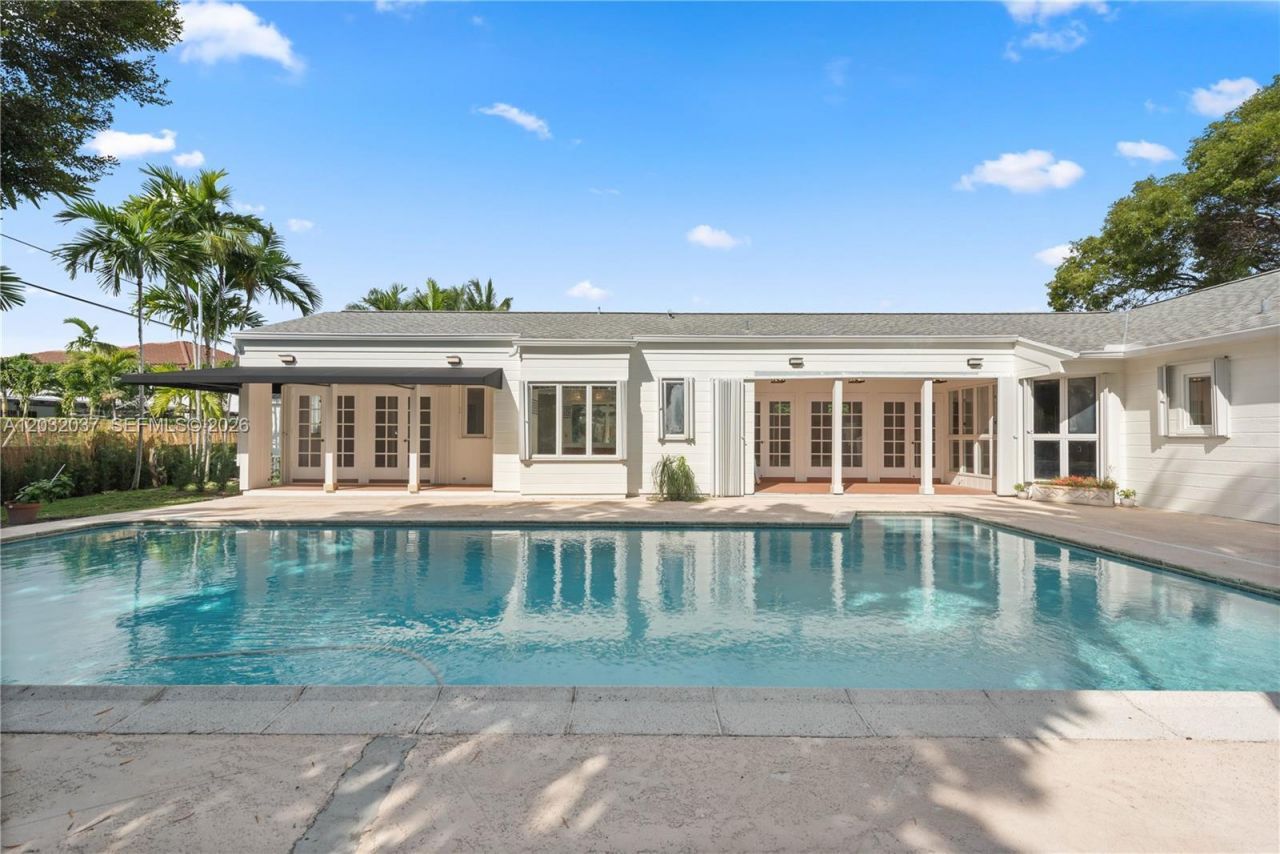 440 SW 29th Rd , Miami, FL 33129 Photo