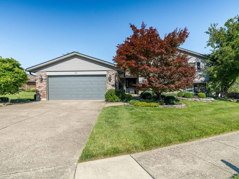 611 Gamewell Drive, Miamisburg, OH 45342 Photo 3