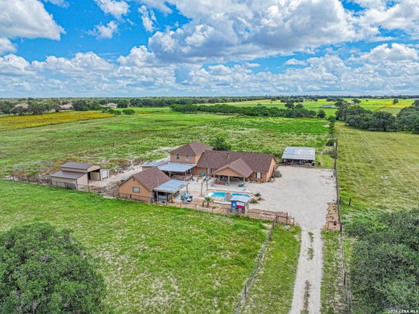10470 Fm 539, Sutherland Springs, TX 78161