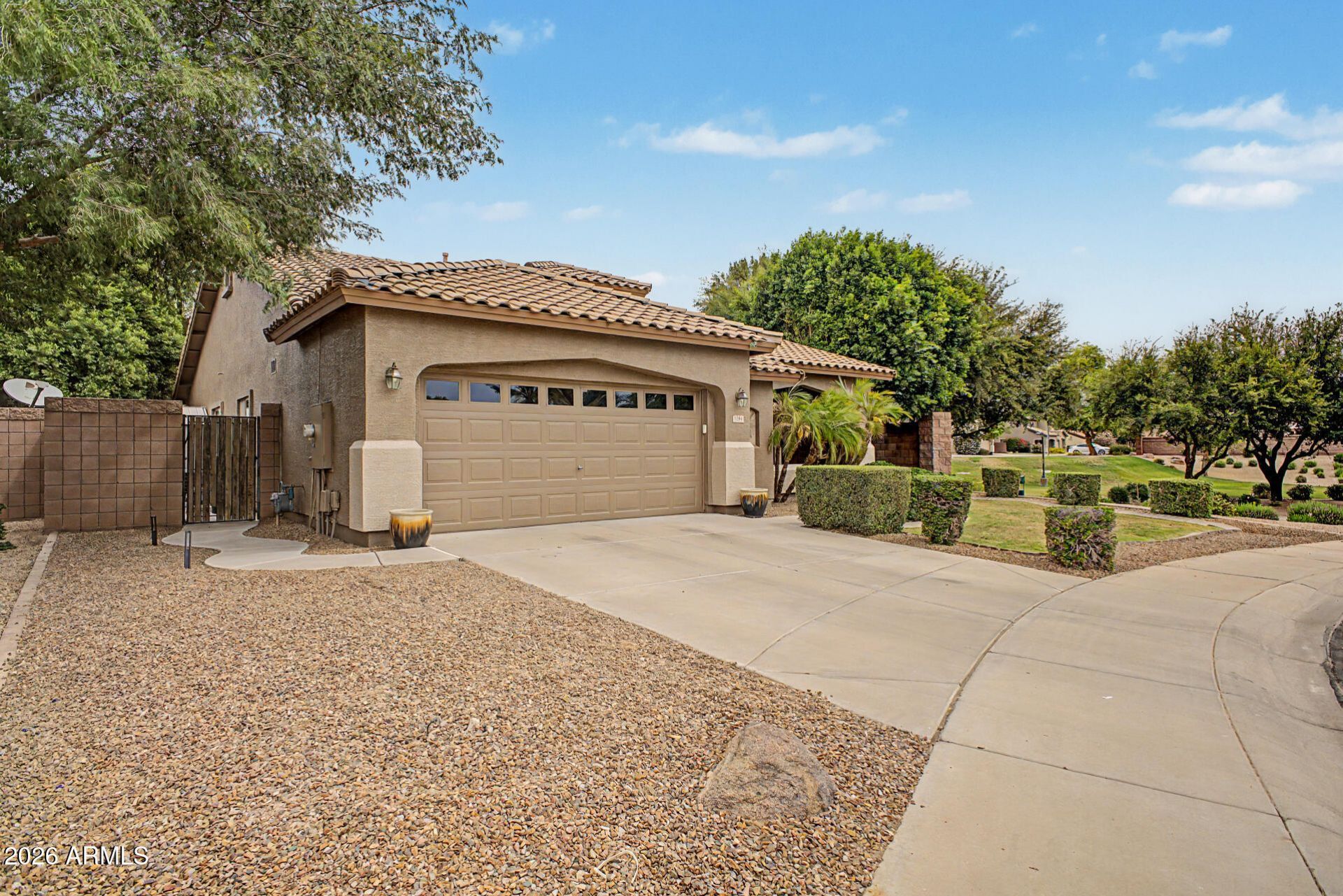 1194 E Locust Drive, Chandler, AZ 85286 Main Photo