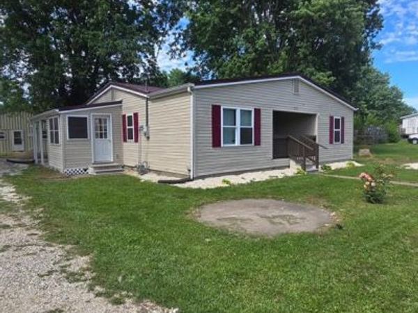 405 W Hanson Street , Bowling Green, MO 63334