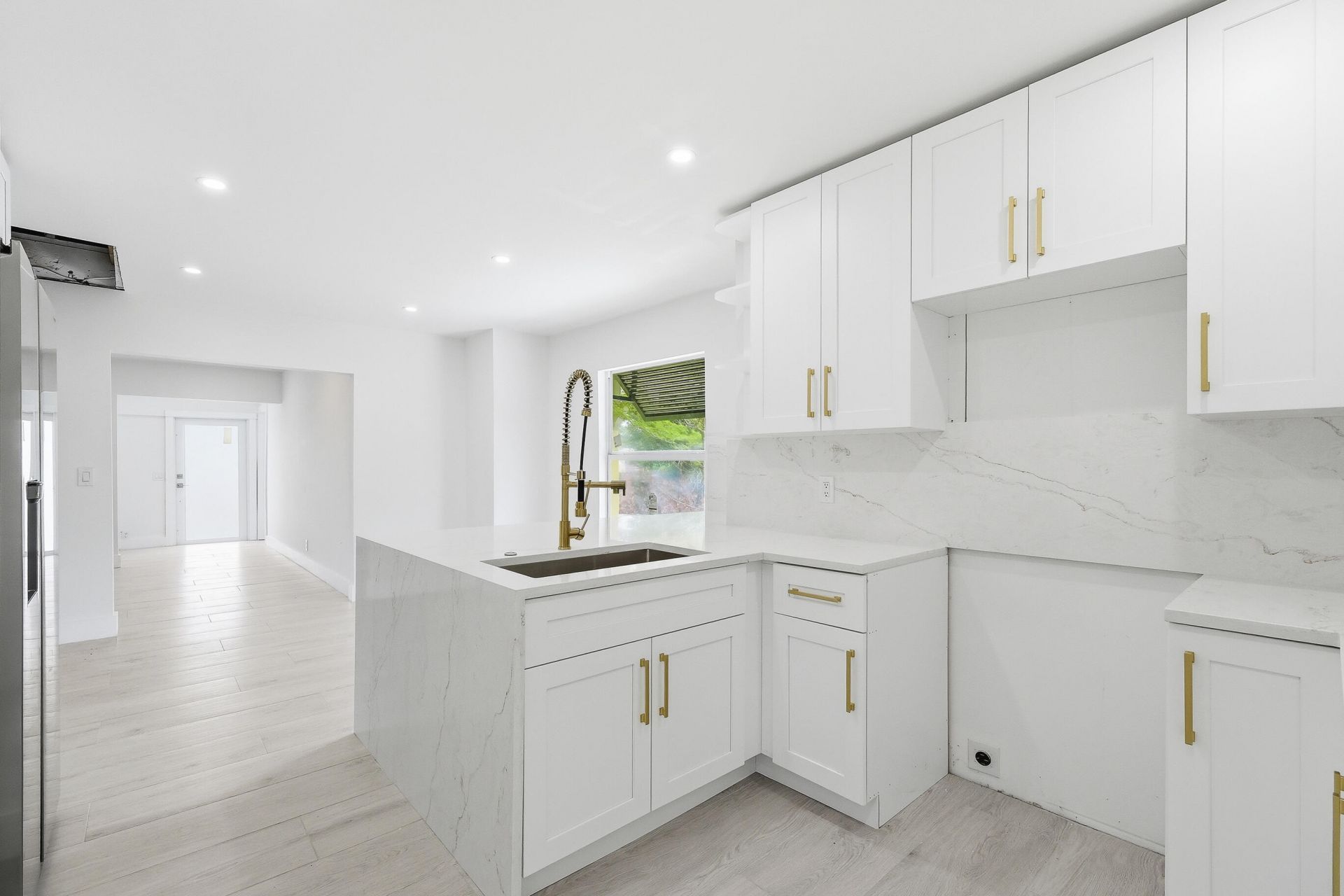 216 NE 23rd Avenue, Pompano Beach, FL 33062 Photo