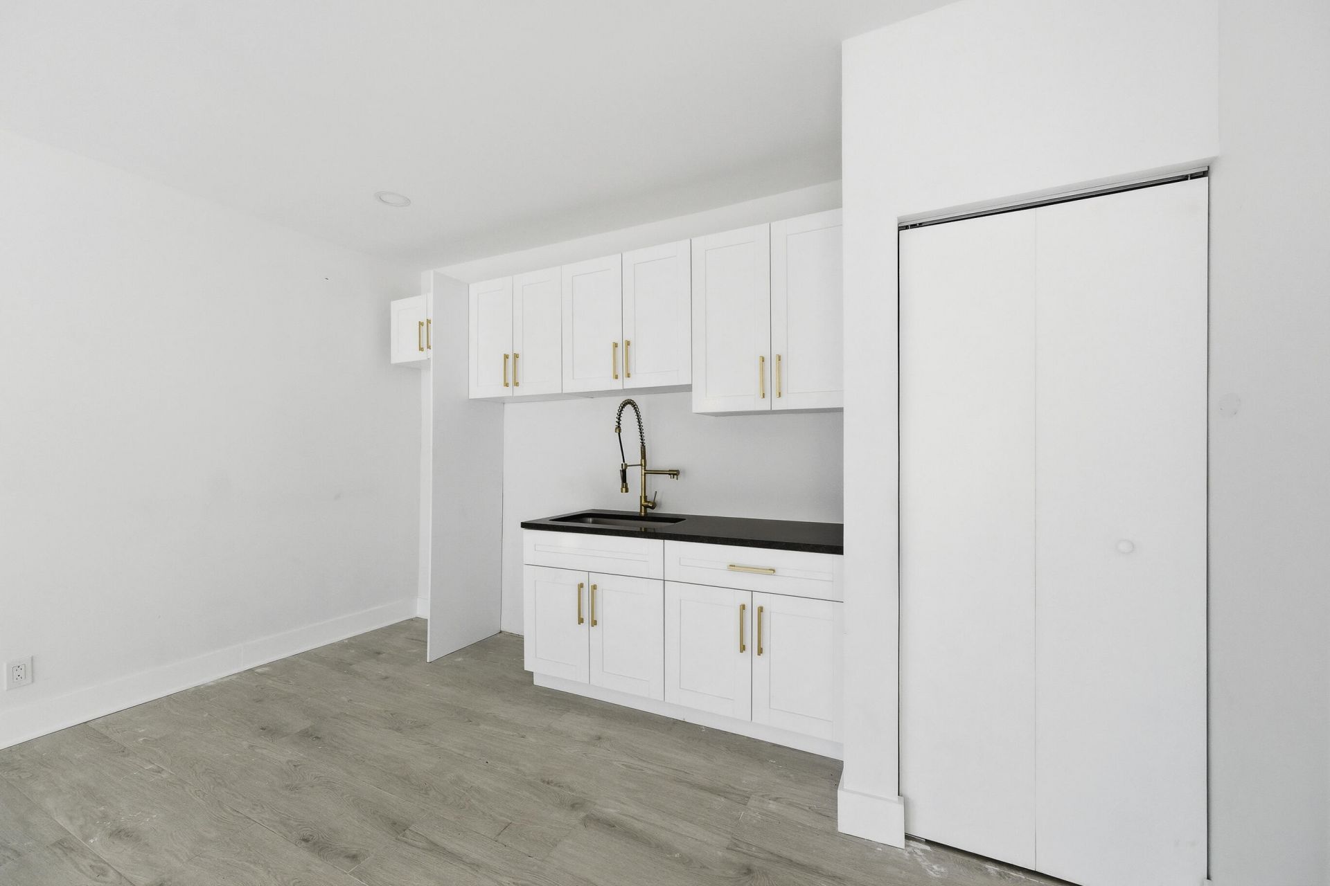 216 NE 23rd Avenue, Pompano Beach, FL 33062 Photo
