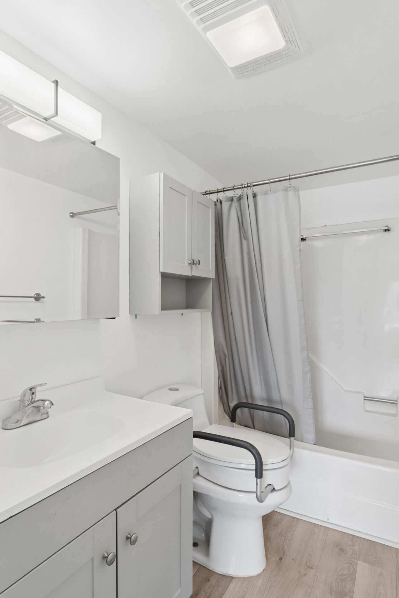 180 Lake Frances Drive, West Palm Beach, FL 33411 Photo