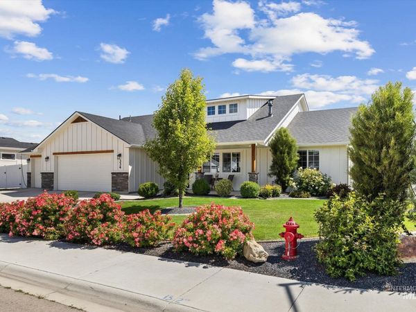 334 Grizzly Dr, Fruitland, ID 83619