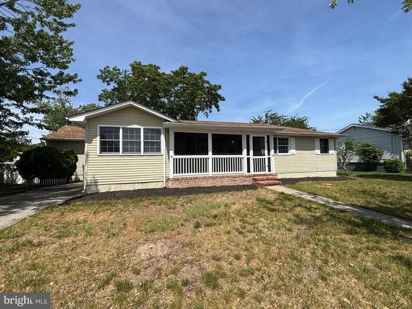 215 E STEELMAN AVENUE, NORTHFIELD, NJ 08225