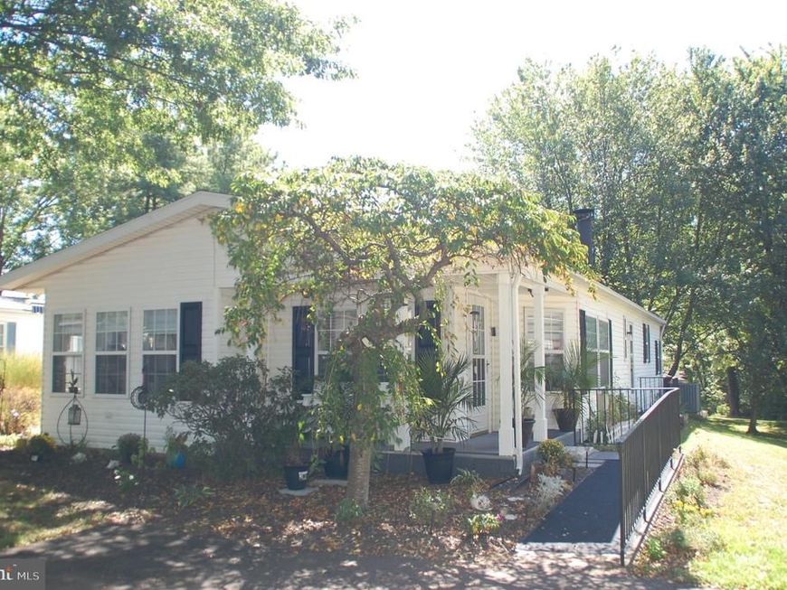 10 Brighton Place, Souderton, PA 18964 Main Photo