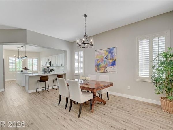 10613 Spring Garden Court, Las Vegas, NV 89134