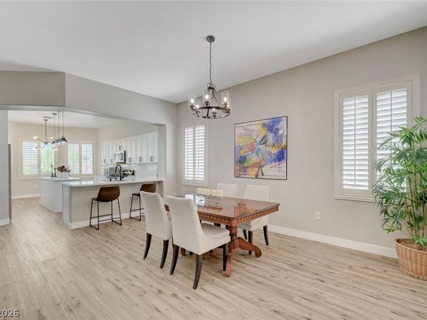 10613 Spring Garden Court, Las Vegas, NV 89134
