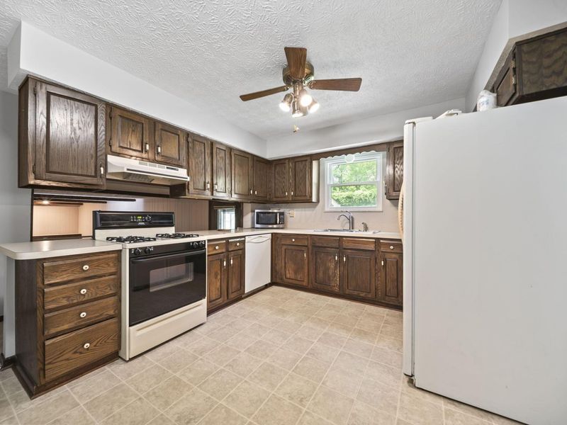 244 Colony Court, Gahanna, OH 43230 Photo 16