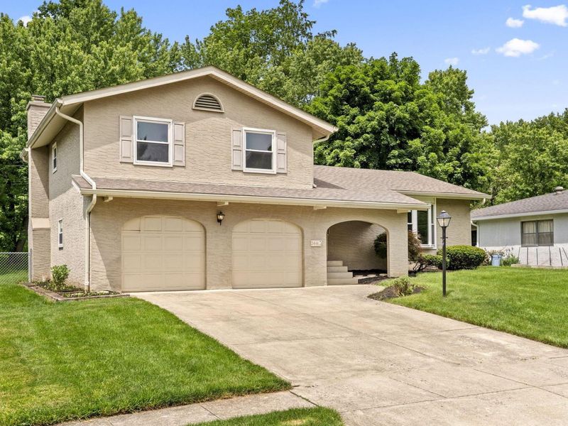 244 Colony Court, Gahanna, OH 43230 Photo 3