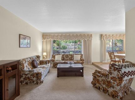 315 Diamond Oaks Rd, Roseville, CA 95678 Photo