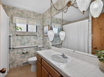 315 Diamond Oaks Rd, Roseville, CA 95678 Photo