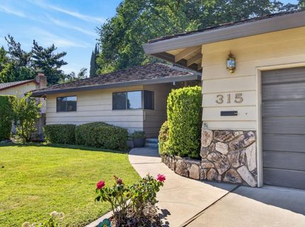 315 Diamond Oaks Rd, Roseville, CA 95678 Photo