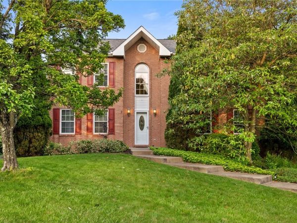 4948 Meadow Crest Dr, Allison Park, PA 15101