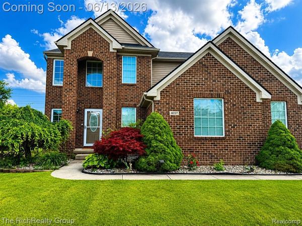 46127 Ashton Woods Court , CANTON, MI 48187