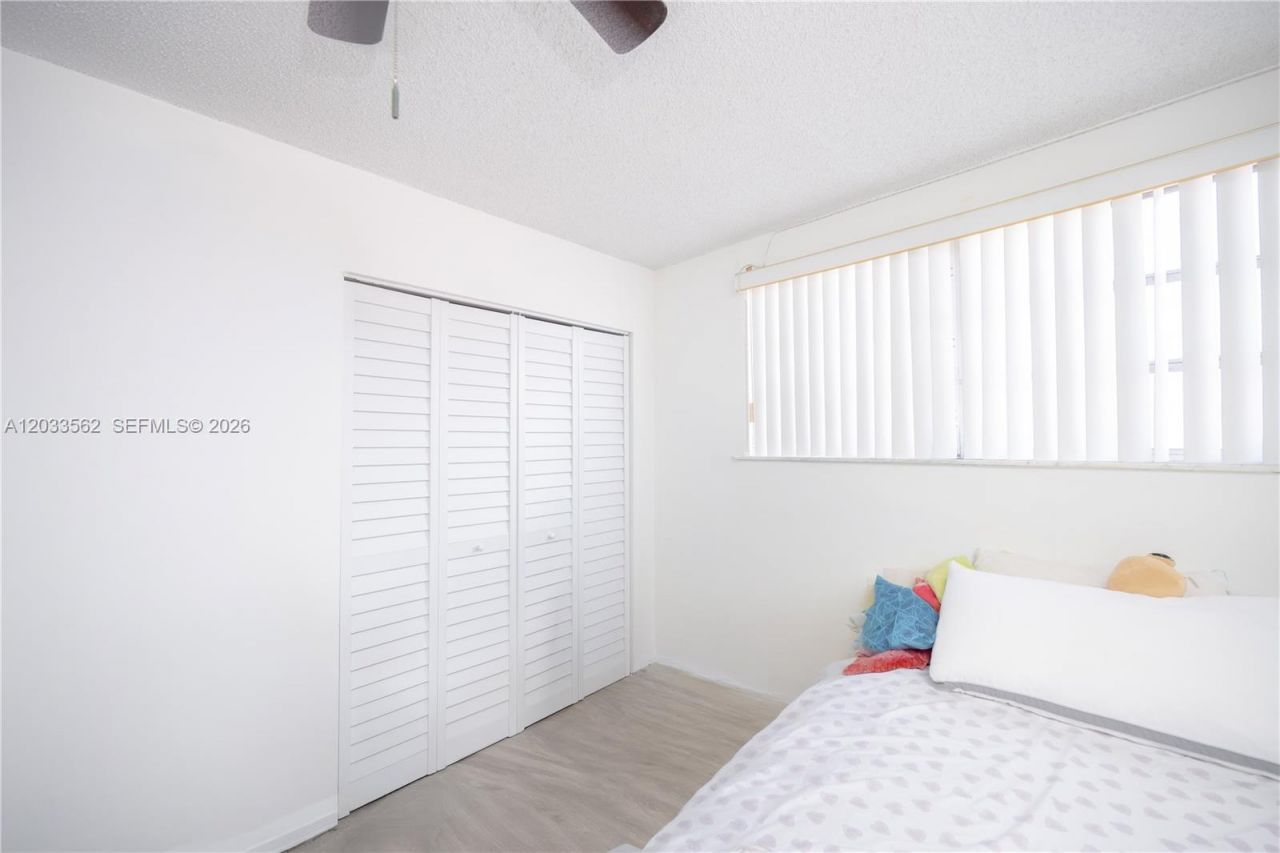 1255 W 53rd St , Unit 306, Hialeah, FL 33012 Photo