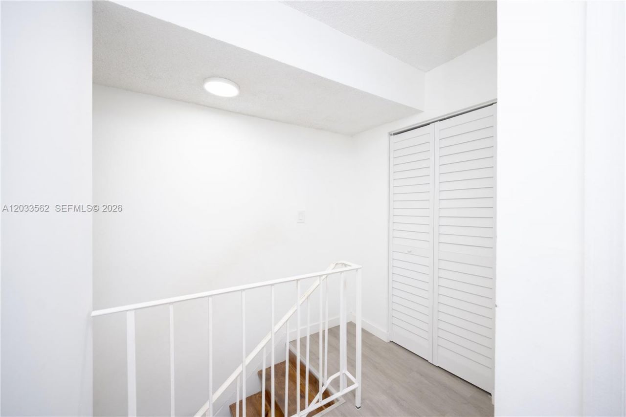 1255 W 53rd St , Unit 306, Hialeah, FL 33012 Photo