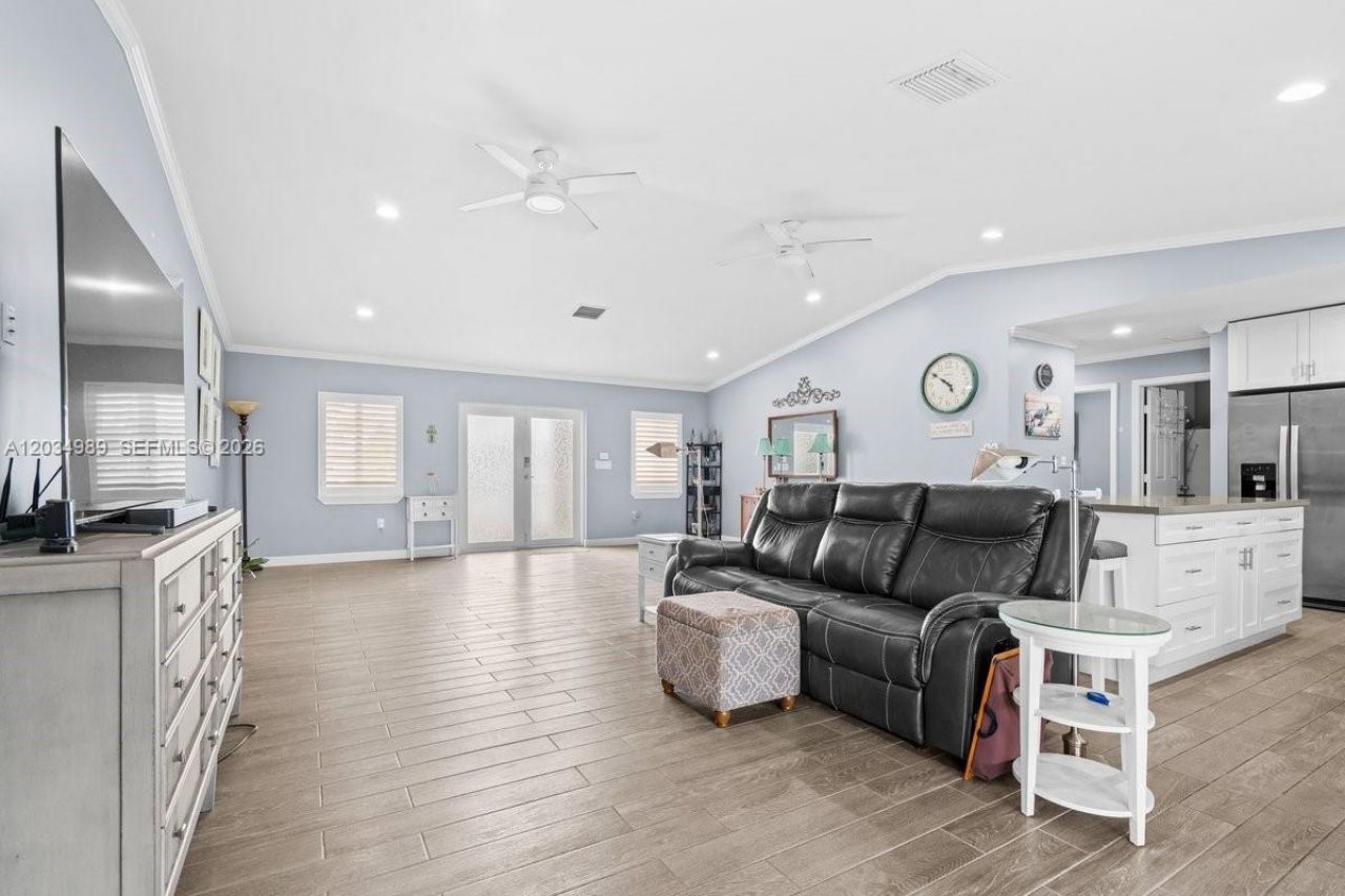 20572 SW 317th St , Homestead, FL 33030 Photo