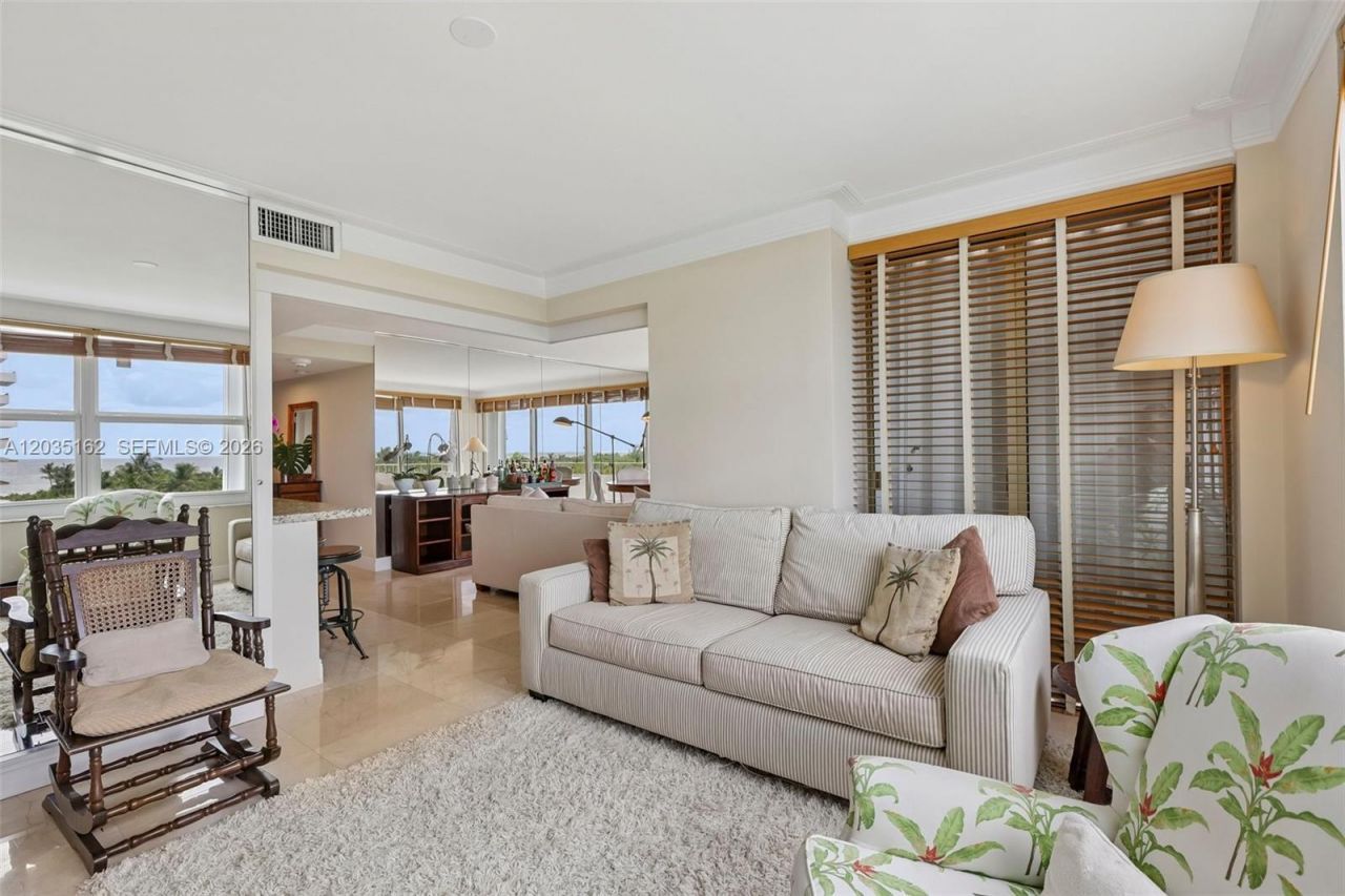 155 Ocean Lane Dr, Unit 614, Key Biscayne, FL 33149 Photo