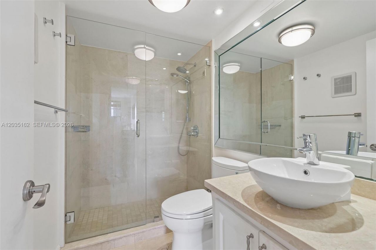 155 Ocean Lane Dr, Unit 614, Key Biscayne, FL 33149 Photo