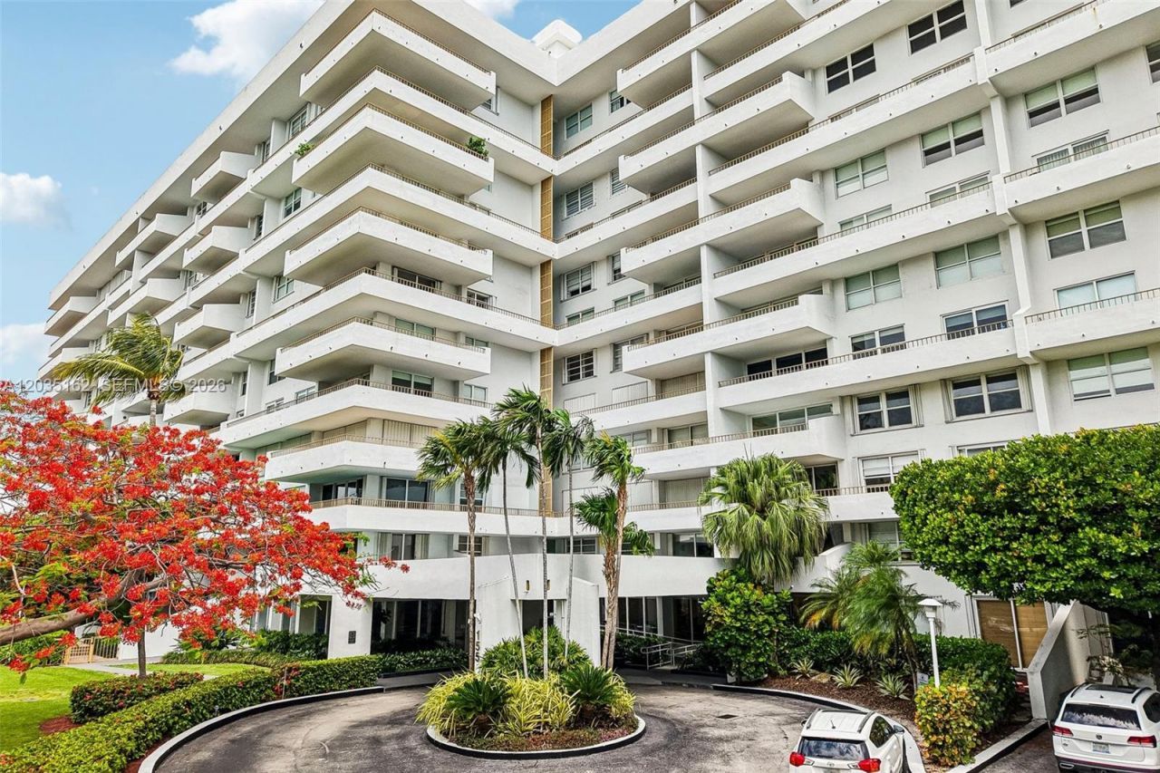 155 Ocean Lane Dr, Unit 614, Key Biscayne, FL 33149 Photo