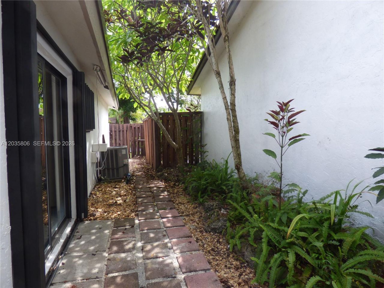 10857 SW 132nd Cir Ct , Miami, FL 33186 Photo