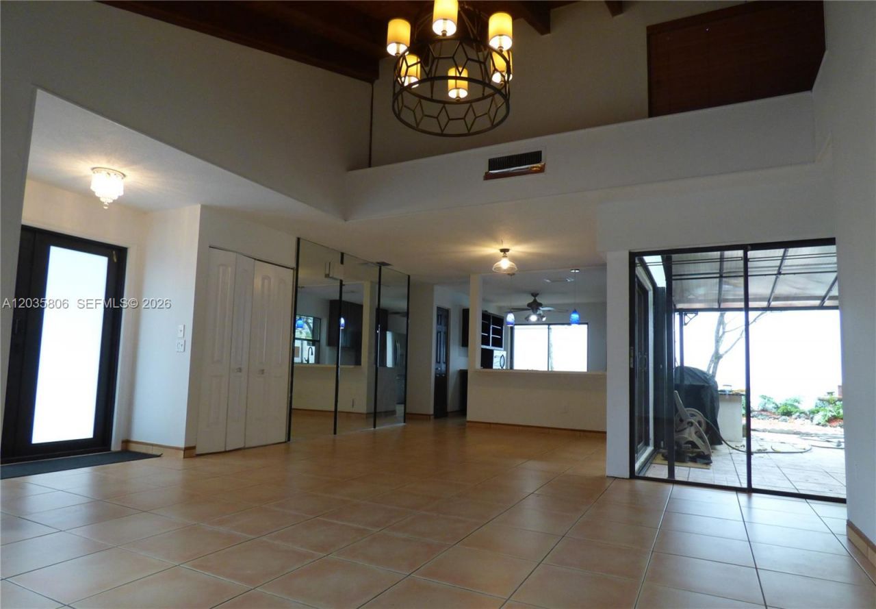 10857 SW 132nd Cir Ct , Miami, FL 33186 Photo