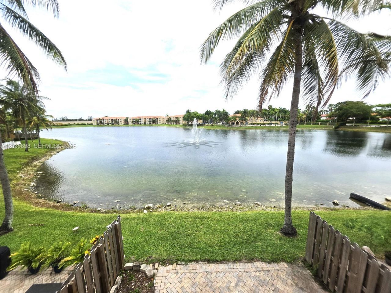 11437 NW 62nd Ter , Unit 232, Doral, FL 33178 Photo