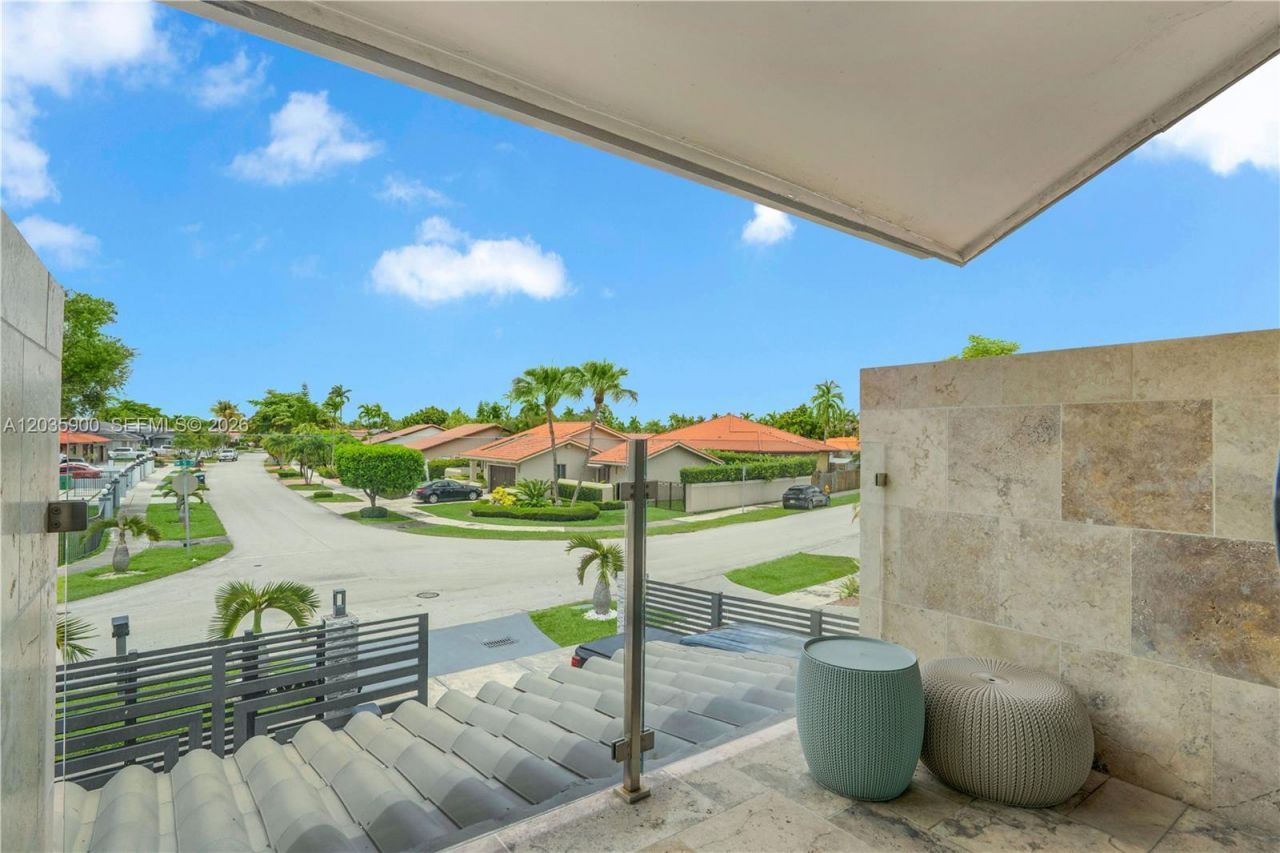 13330 SW 5th St , Miami, FL 33184 Photo