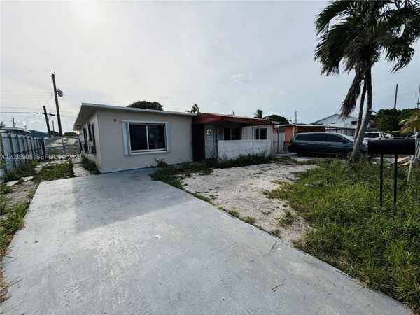 1550 E 10th Ave, Hialeah, FL 33010