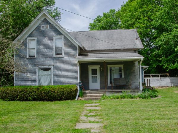 321 S Main Street, Bellevue, MI 49021