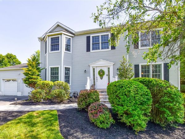 37 Clinton Drive, Washingtonville, NY 10992