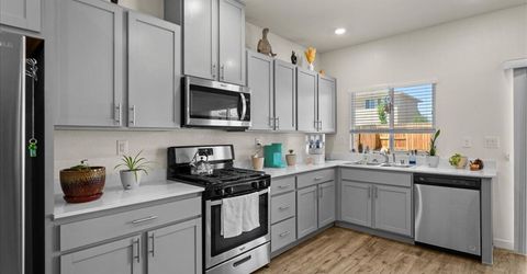 1570 Granary Park Avenue, Sparks, NV 89436 Photo