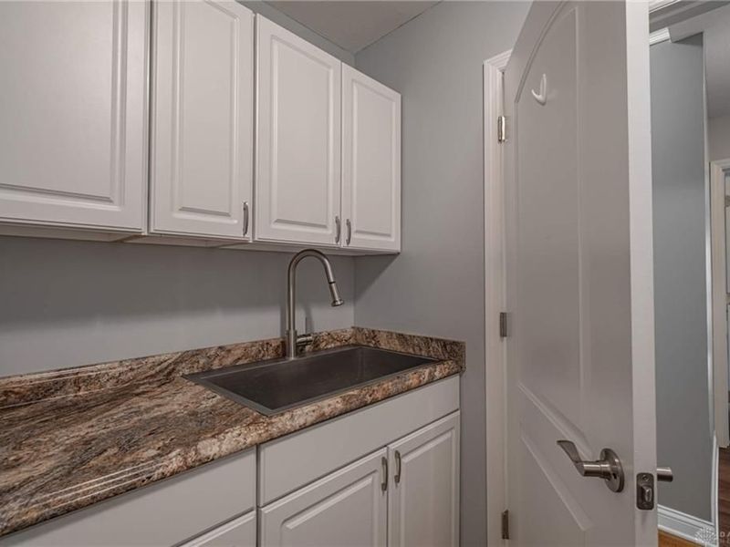 4049 Spicebush Drive, Tipp City, OH 45371 Photo 16