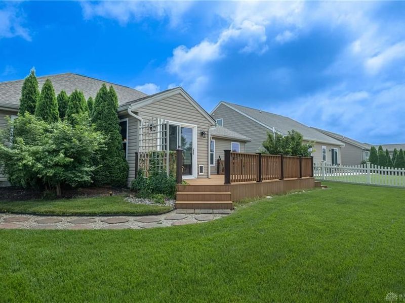 4049 Spicebush Drive, Tipp City, OH 45371 Photo 29