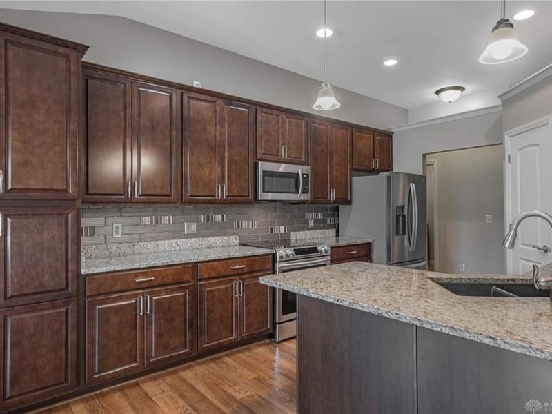 4049 Spicebush Drive, Tipp City, OH 45371 Photo 9